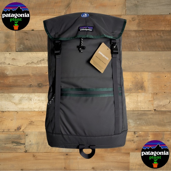 Patagonia Arbor Classic Backpack 25L - Picture 2 of 12